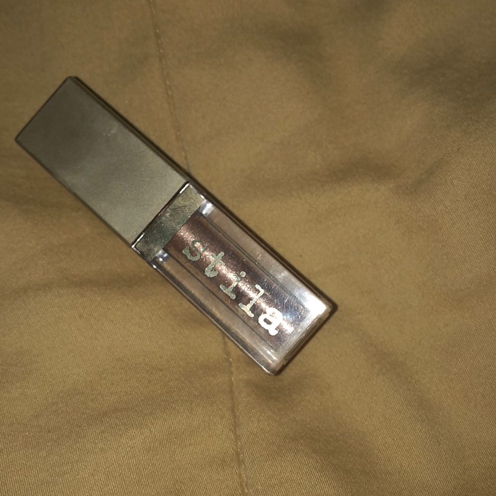 Stila Glitter Liquid Eyeshadow - Kitten Karma
